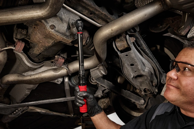 MOMENTNØKKEL 1/2" DR. KLIKK 40–200 NM 4932500851 - Milwaukee 