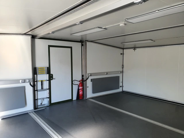 3-IN-1 EXPANDABLE SHELTER ISO CSC 20 foot container, 33m2, Flexible use 