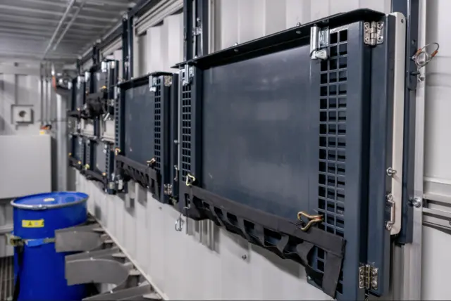 HAZMAT CONTAINER ISO 10FT Low Cube 