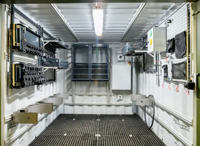 HAZMAT CONTAINER ISO 10FT Low Cube 