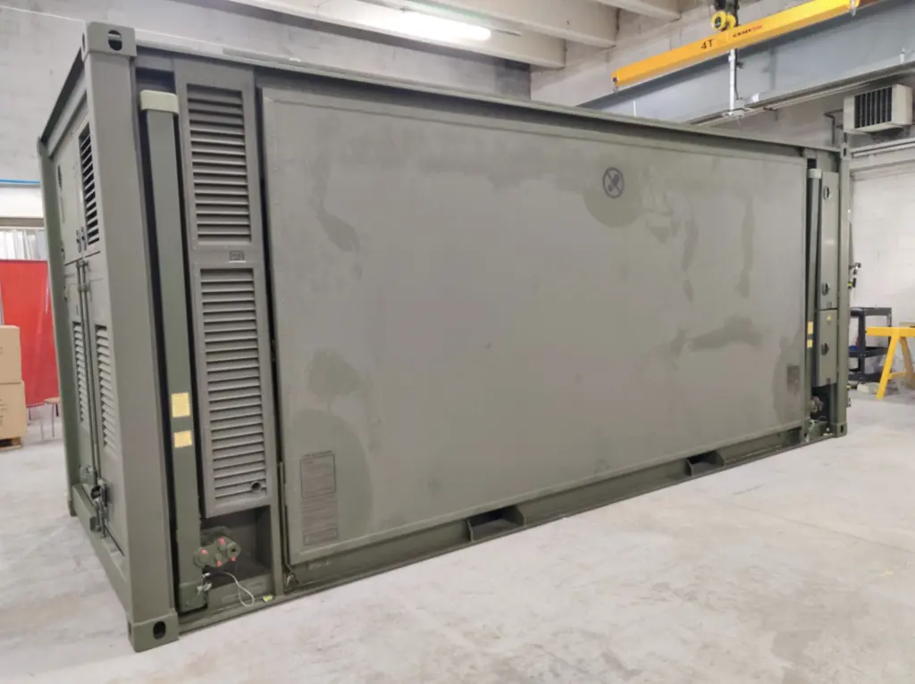 COMMAND CENTER CONTAINER ISO 20FT 3-1 2-WAYS EXPANDABLE 