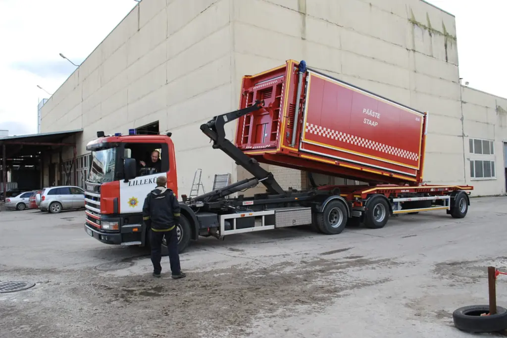 RESCUE & SAFETY CONTAINER ISO 20FT 3-1 2-WAYS EXPANDABLE 