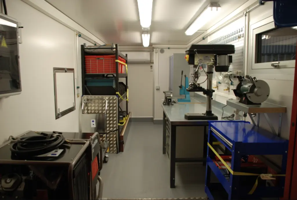 RESCUE & SAFETY WORKSHOP CONTAINER 20FT ISO 20ft 