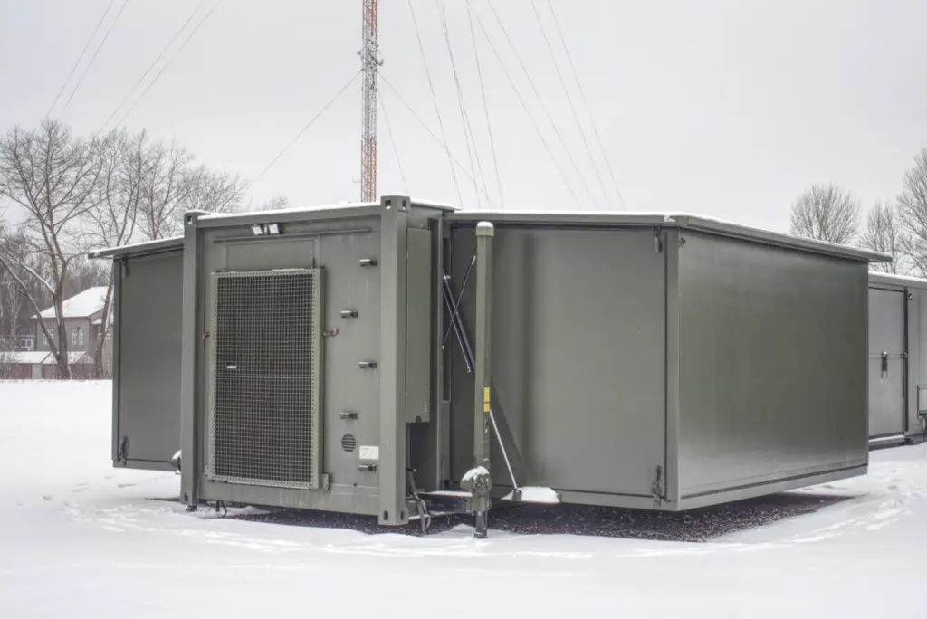 MOBILE FIELD HOSPITAL CAMP Military Camp 