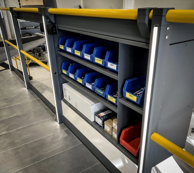 CABINET FOR RAILING SERVICE MODULES Powdercoated, Service maintenance moduls 