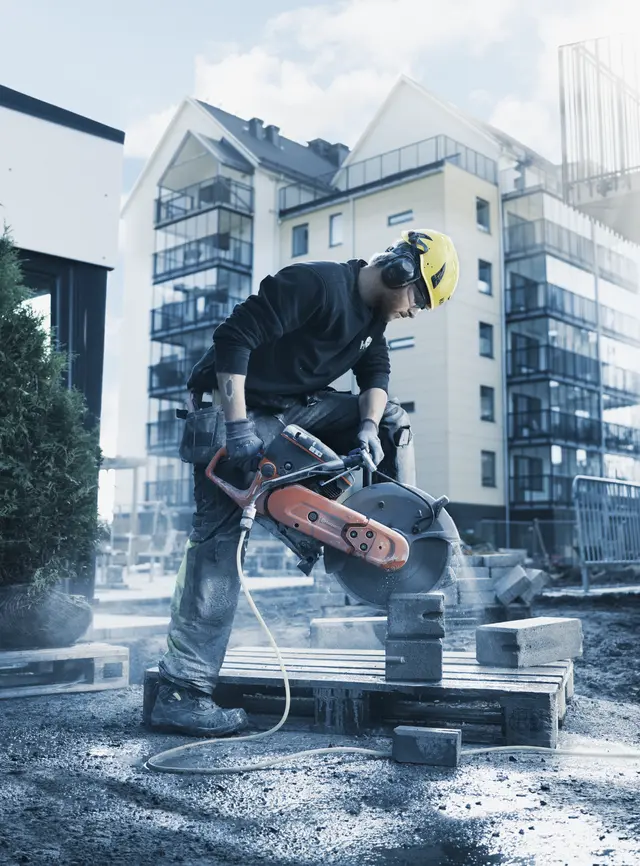 K 770 MOTORKAPPESAG 14" Husqvarna - Bensindrevet 