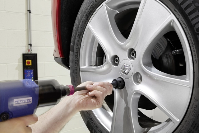 MOMENTSTAV 100NM 1/2" DR SORT Expert by Facom® 