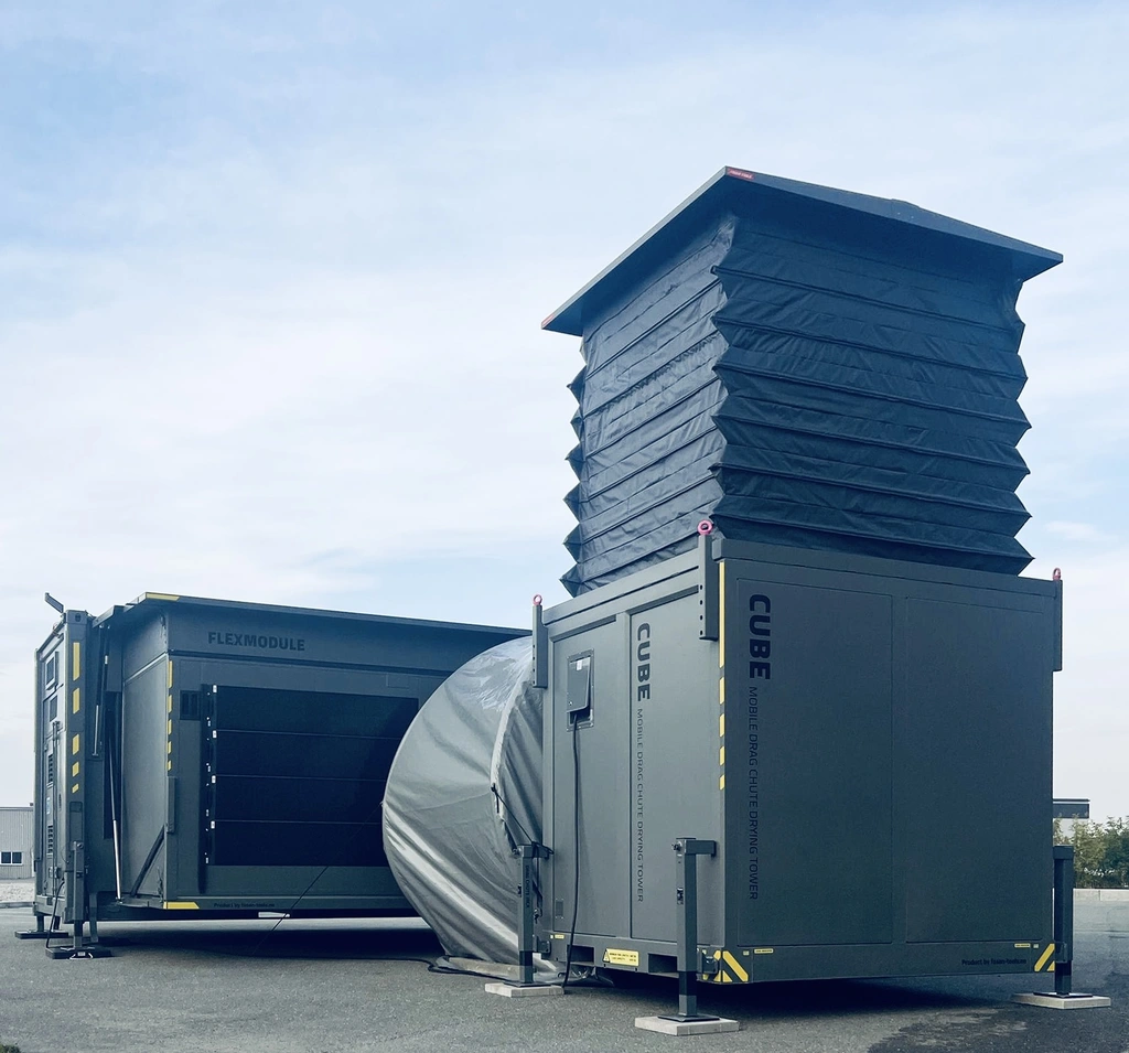 MOBILE DRAG / PARA CHUTE DRYING TOWER For drying 6 ea. drag / para chutes 