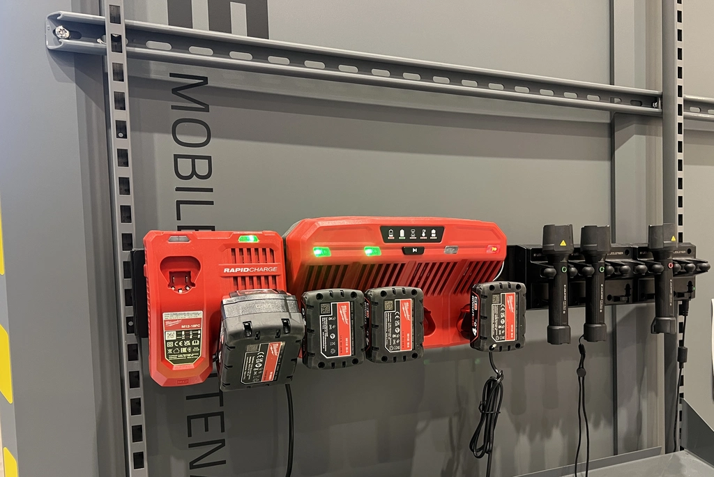 MOBILE MAINTENANCE WORKSTATION CUBE Aircraft workstation, Deployment, FTC 