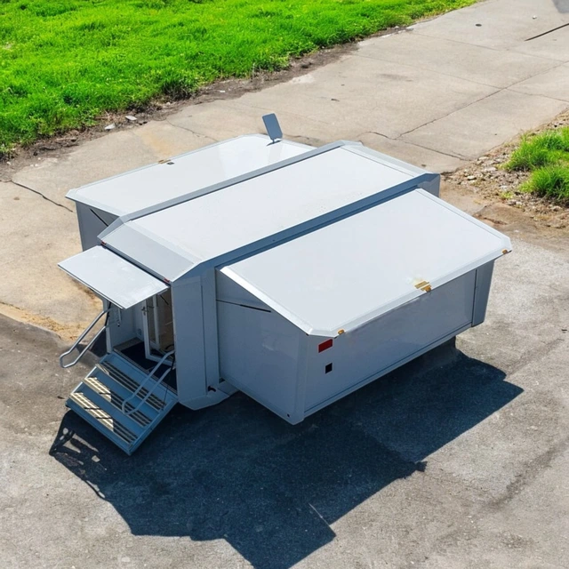 MOBILE FLEXMODULE TRAILER EXT. DEFENCE 3 in 1 solution, 3500 kg, 28m2 