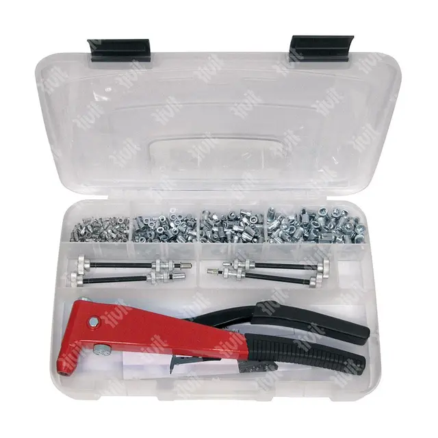 BLINDMUTTERTANG RIV901C M3-M6 PLASTESKE Boks med assortert blindmuttere, Eske 
