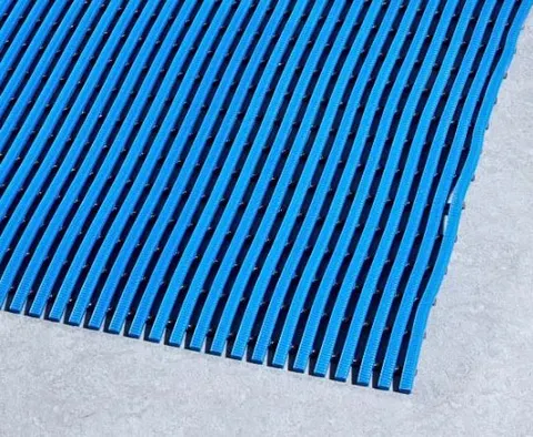 MATTE PVC VÅTROM B600xL10.000x10MM Blå, Sklisikker 