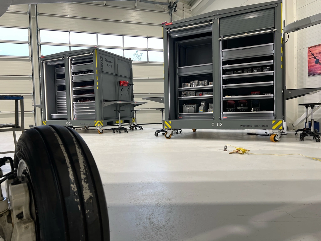 MOBILE MAINTENANCE WORKSTATION CUBE Aircraft workstation, Deployment, FTC 