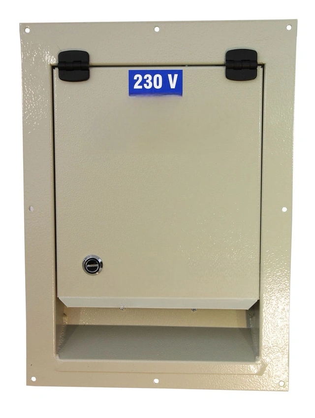 CONTAINERINNTAK 32A 230V 12kW, Lysbryter, 3 x 230v, 2 x 16A-3P 