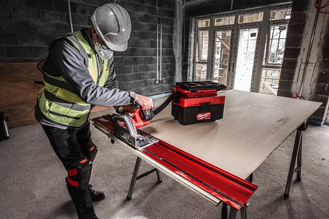 STYRSKINNE UNIVERSAL GR 1400 Milwaukee tilbehør 