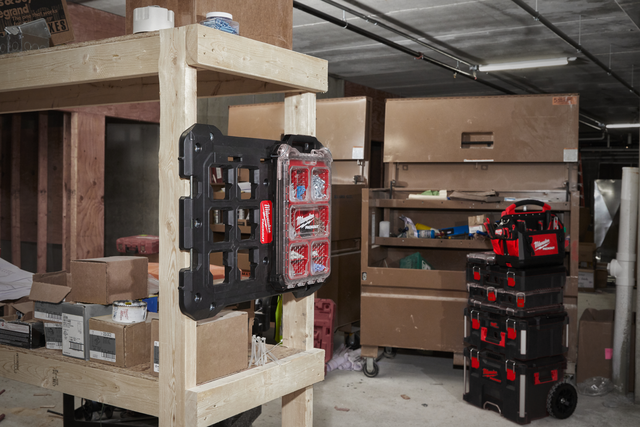TILBEHØRSKOFFERT KOMPAKT PACKOUT™ Milwaukee tilbehør 