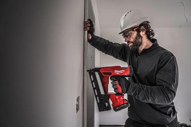 DYKKERTPISTOL M18 FN16GA-202X 20° dykkert - Milwaukee 