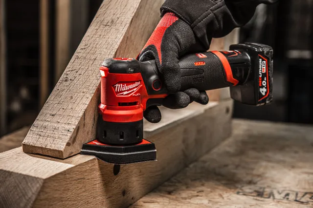 DETALJSLIPER M12 FDSS-422X Milwaukee 