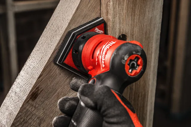 DETALJSLIPER M12 FDSS-422X Milwaukee 