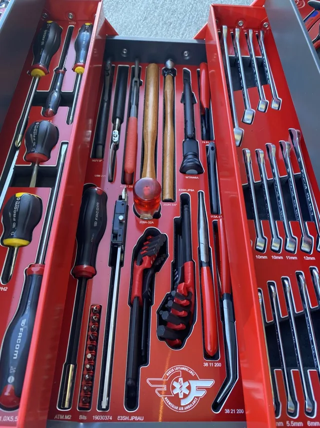 TOOL CHEST PORTABLE AVIATION ROTORWING A Custom fitted for H135/H145/AW139 SNA 