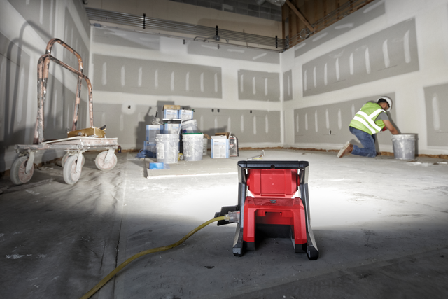 ARBEIDSLAMPE HIGH OUTPUT AREA M18 HOAL-0 4000 Lumens - Milwaukee 