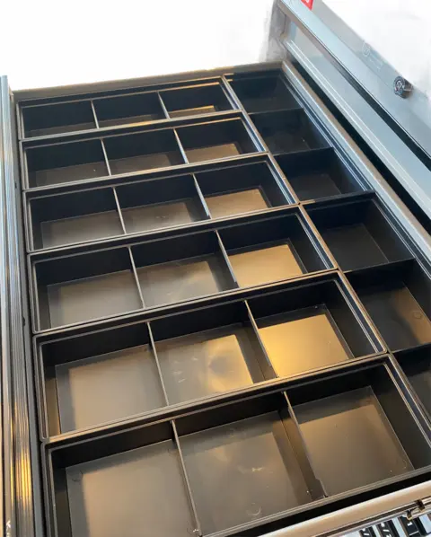 SORTIMENTBOKS DE SKUFF 8STK 278X87X42MM Sort Plast boks, Fosen Tools