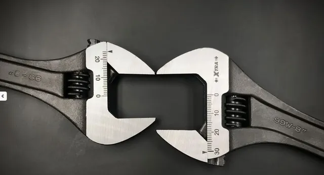 SKIFTENØKKEL 6" 99W 19mm Vidde L=160mm Fosfatert Irega 